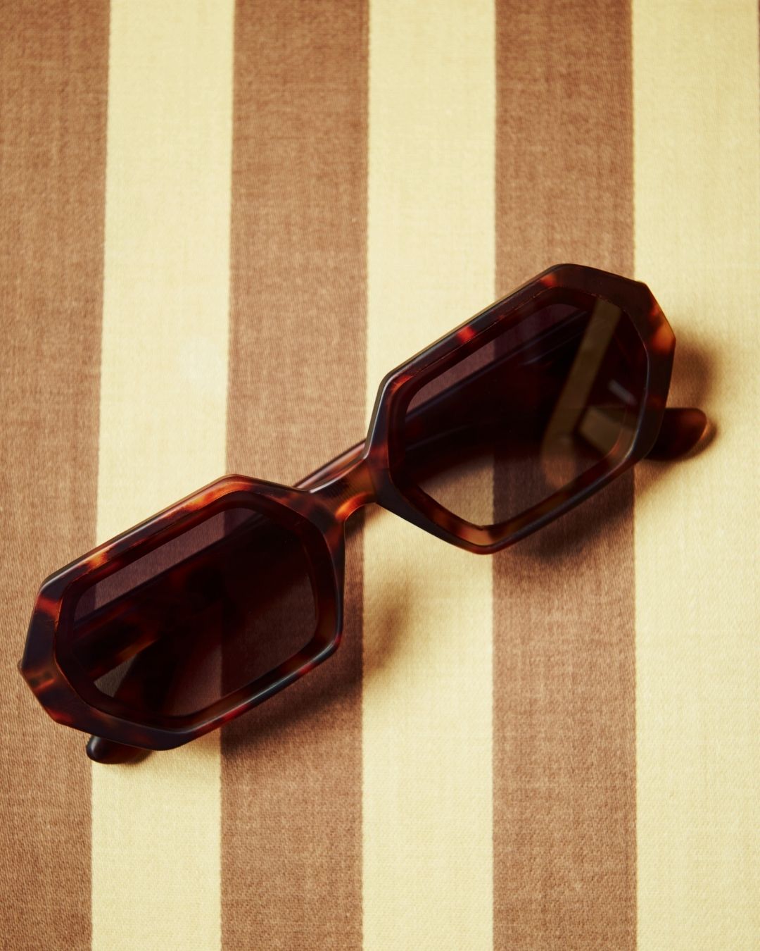 Andrea Sunglasses – Classic Havana