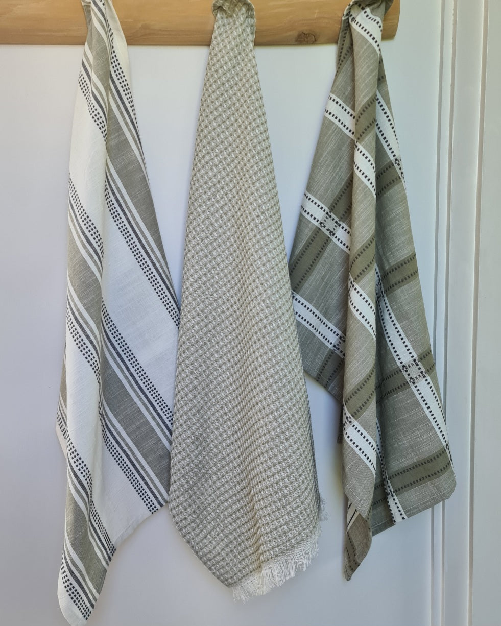 Olive Grove Cotton Tea Towels – Set of 3