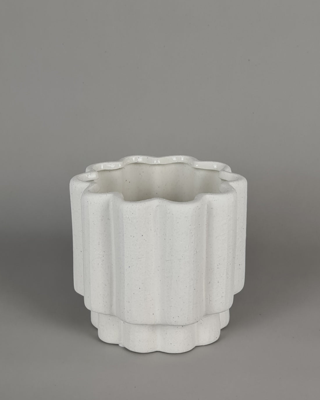 Daisy Swirl Planter