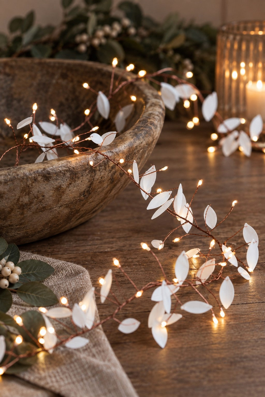 Leaf Cluster LED Garland – 2m