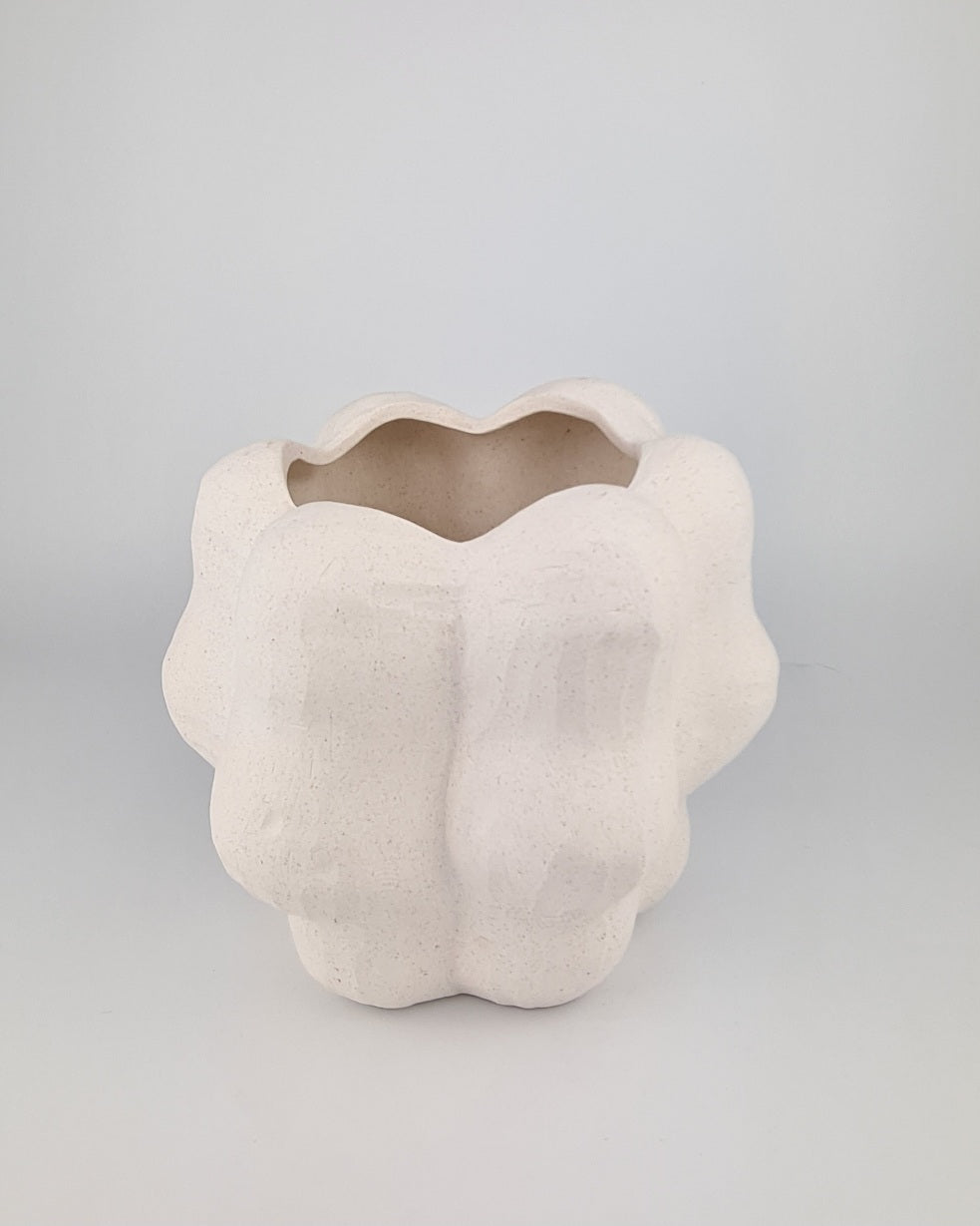 Oakley Vase / Planter – White Chalk