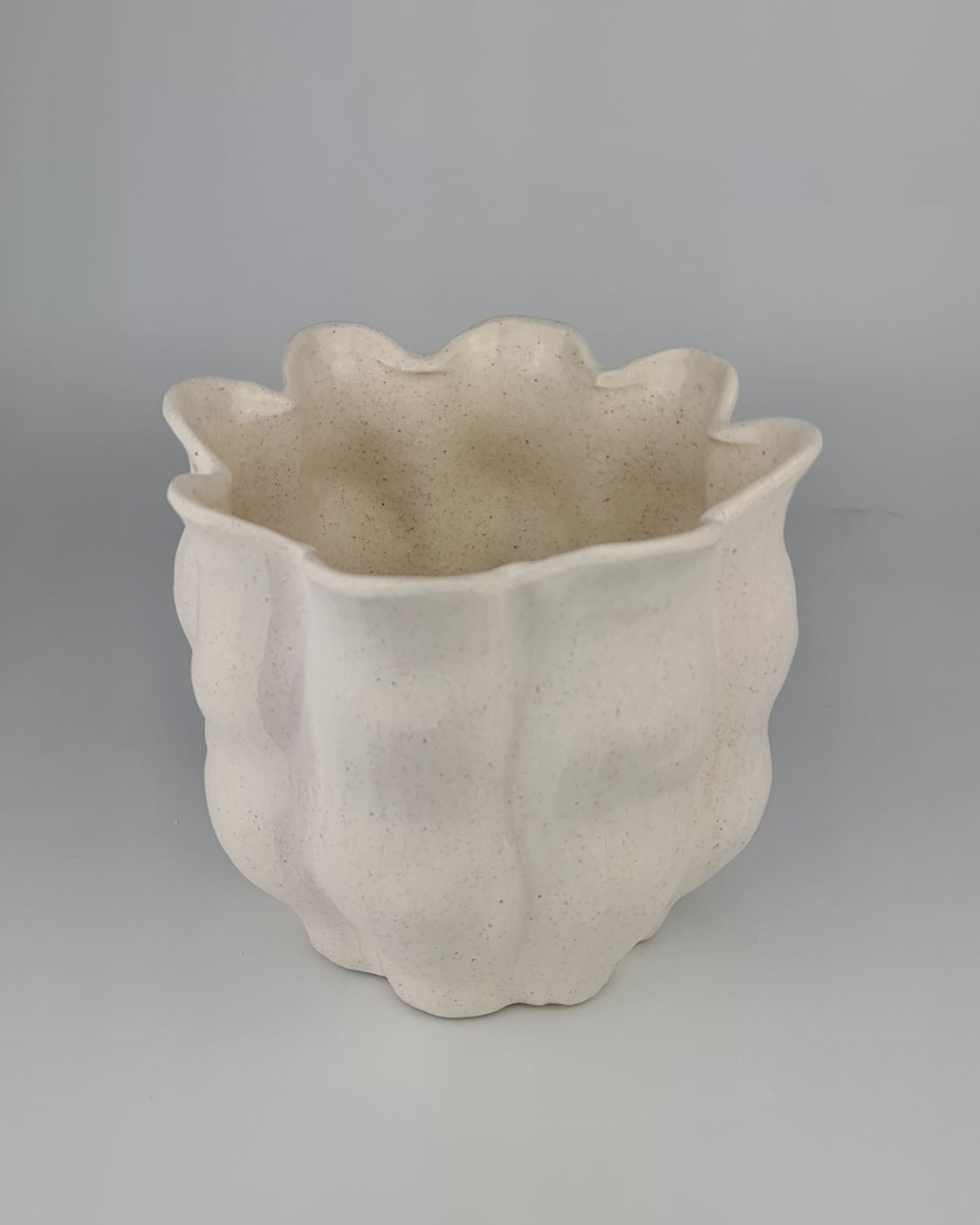 Tulip Planter / Vase – White