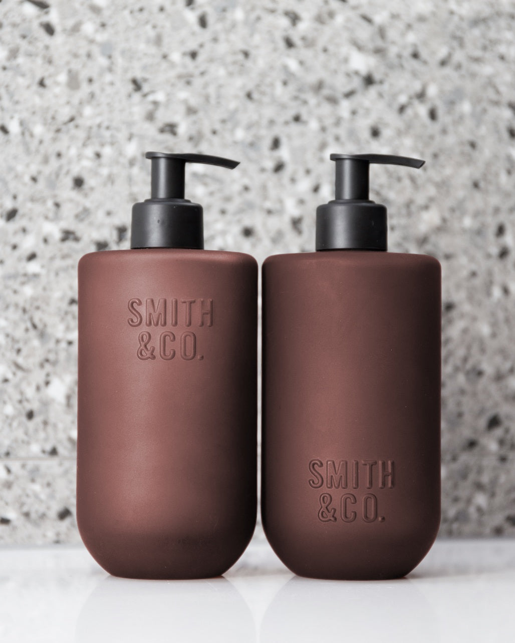 Smith & Co – Black Oud & Saffron Hand & Body Lotion