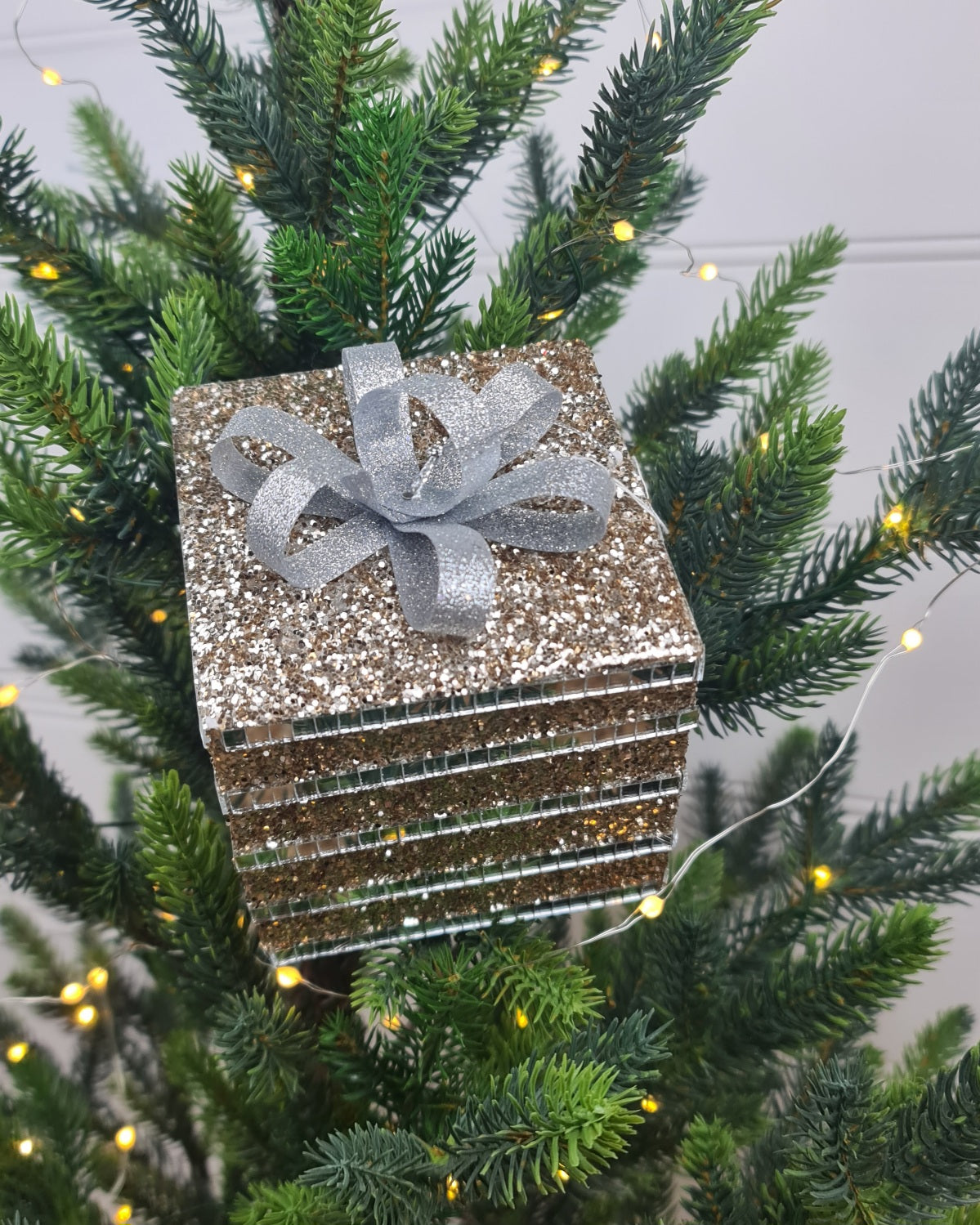 Champagne Glitter Gift Box