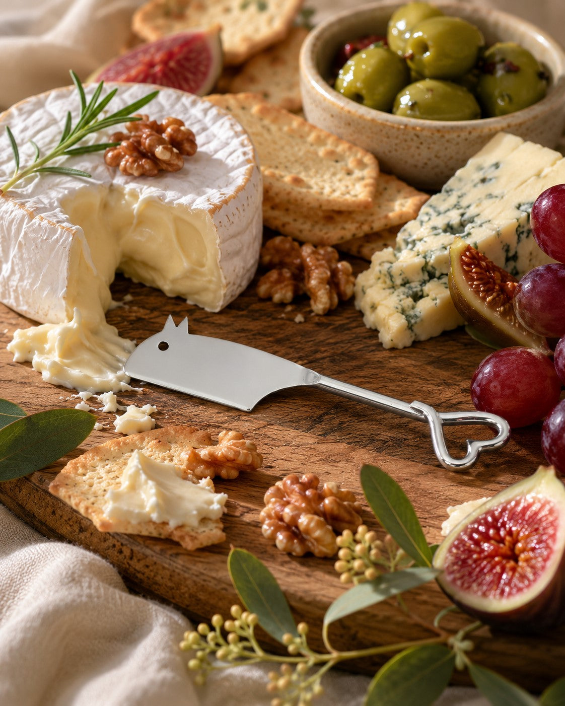 Cheese Mouse Knives