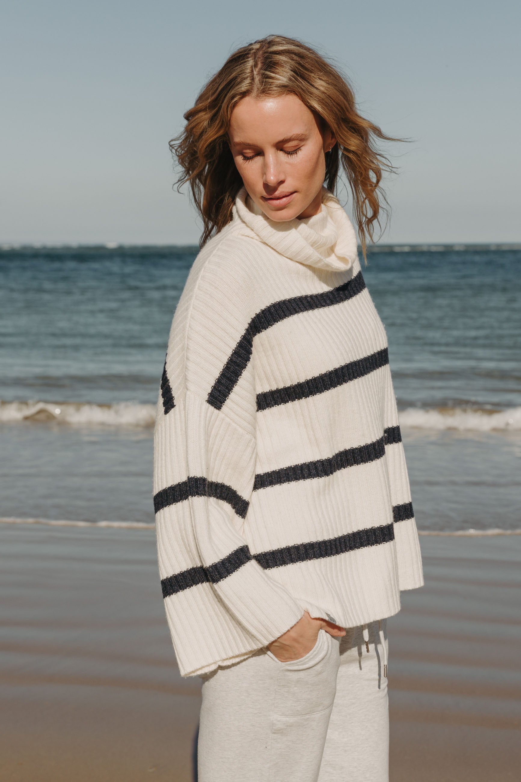 Divine Stripe Rib Pullover – Vanilla & Starling Stripe
