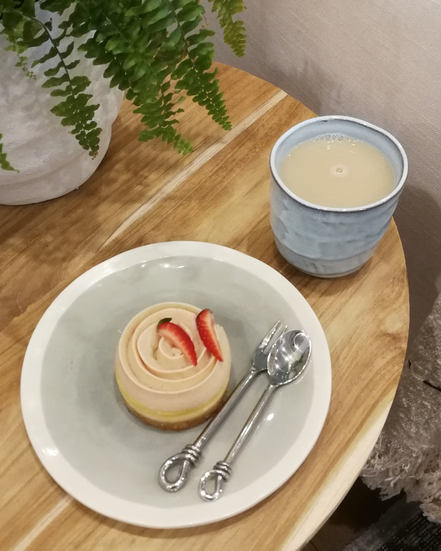 Drift Japanese Teacup – Sky