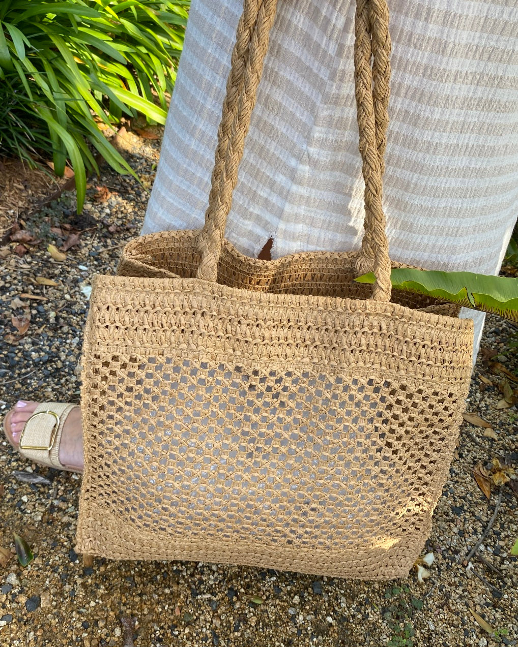 Gwen Crochet Tote
