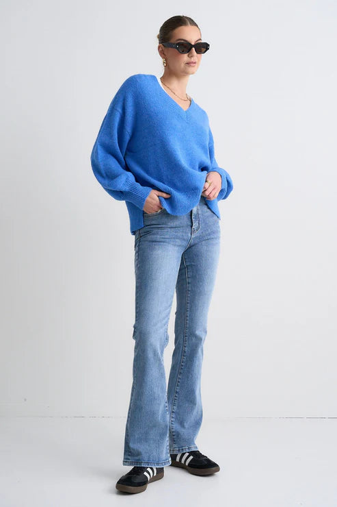 Harvest V-Neck Jumper – Azure Blue