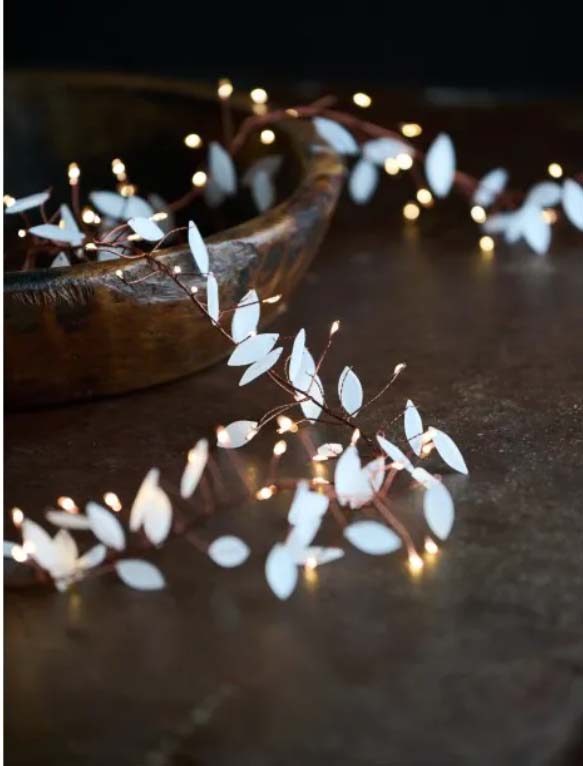 Leaf Cluster LED Garland – 2m