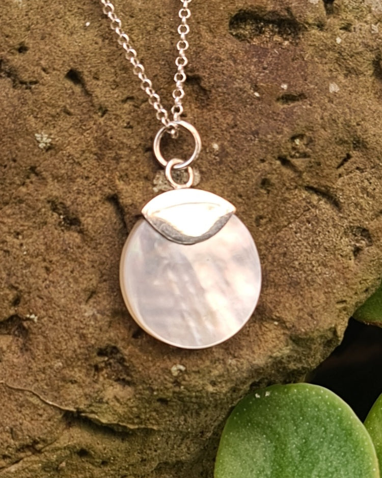 Luna Mother of Pearl Necklace
