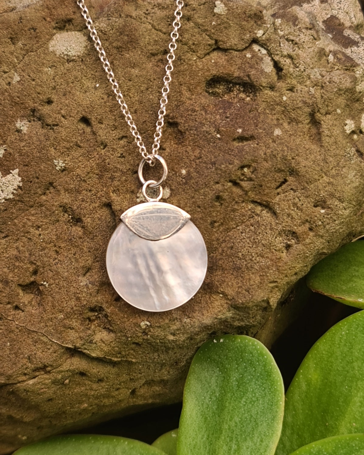 Luna Mother of Pearl Necklace