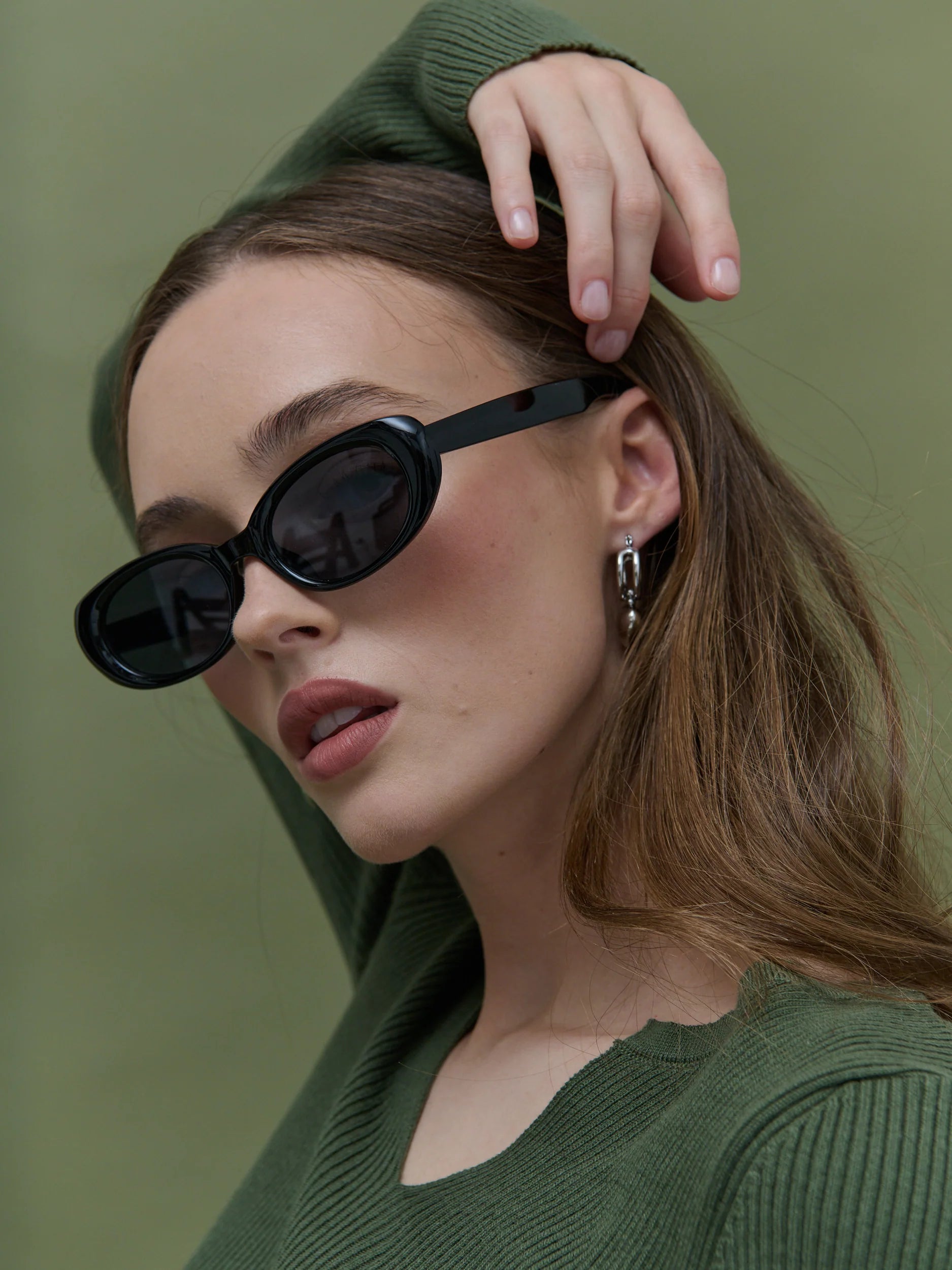 Maisie Oval Retro Sunglasses