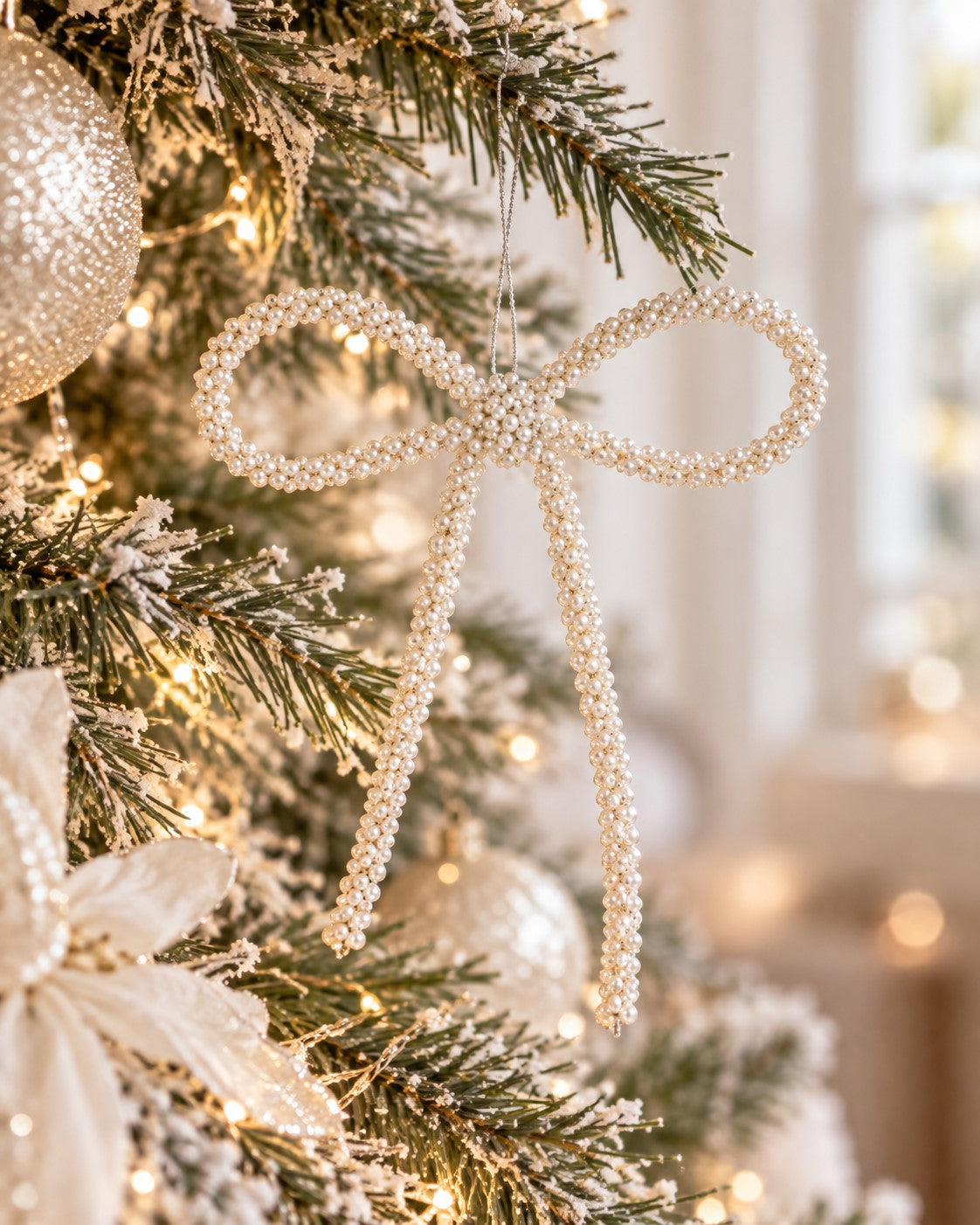 Pearl Bow Ornament