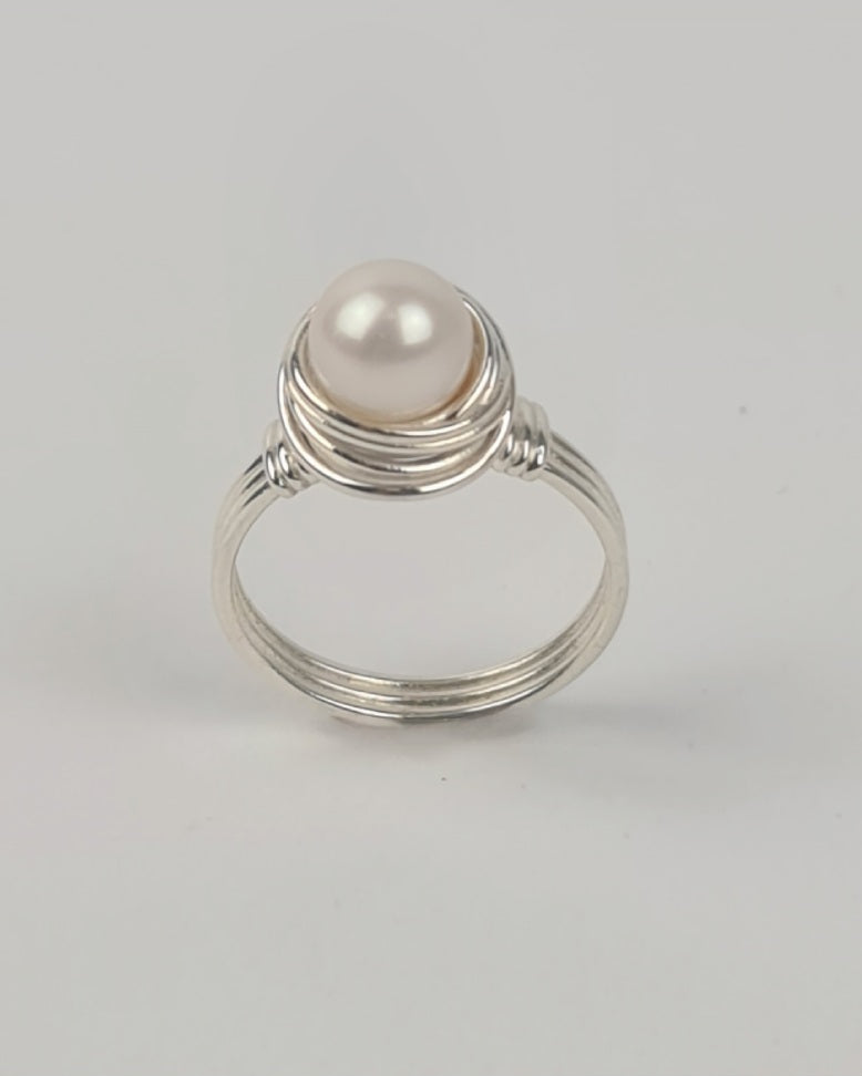 The Pearl Nest Ring – Freshwater Pearl | Sterling Silver