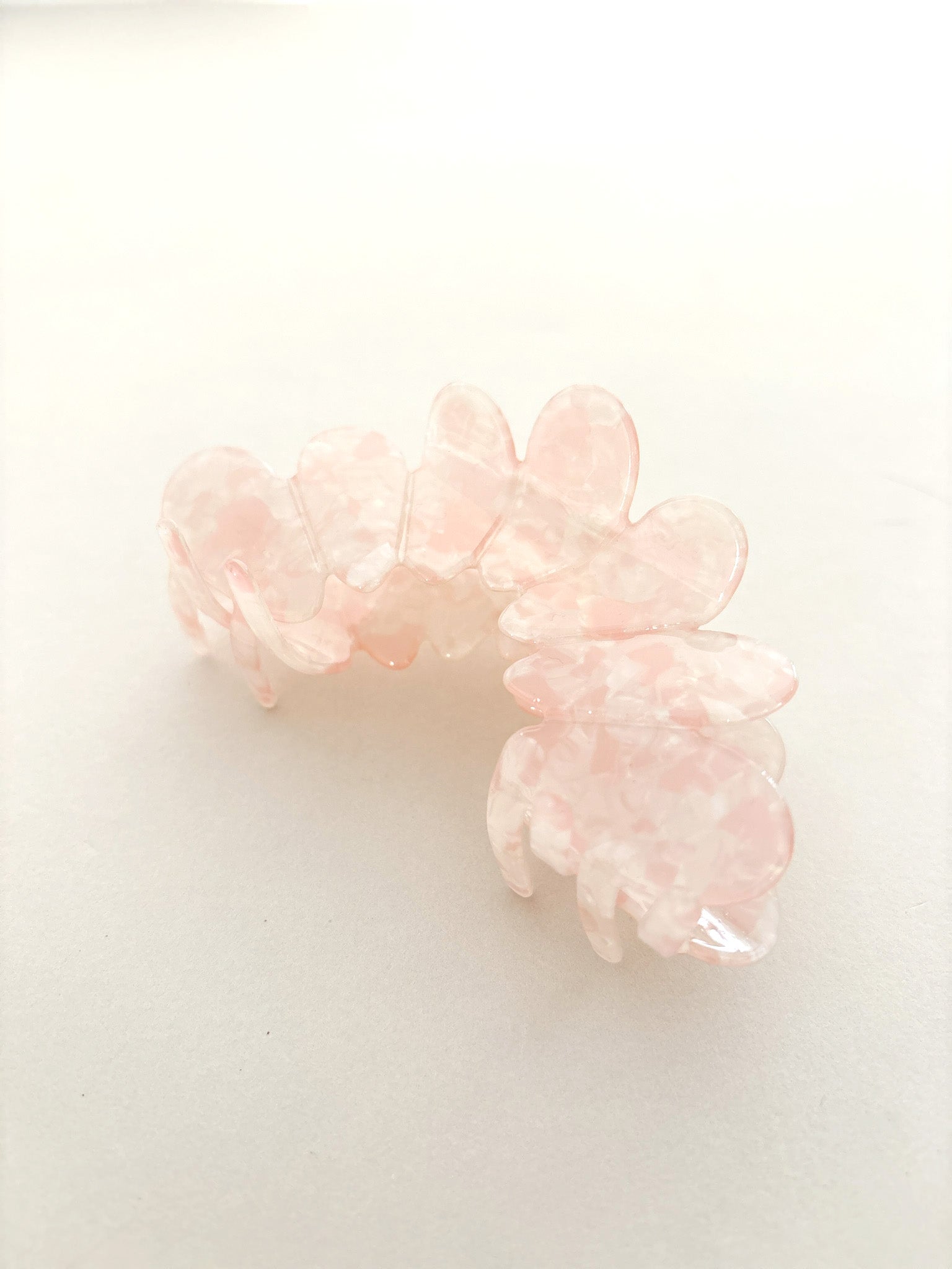 Petal Hair Claw Clip – Pink
