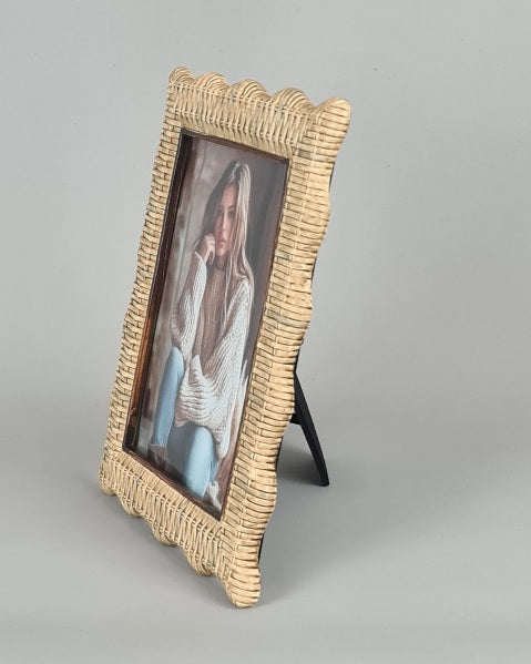 Ripple Edge Cane Frame 5x7