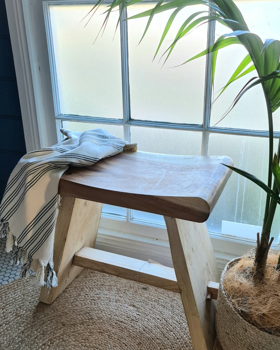 Sa-man Wood Stool - 49cm