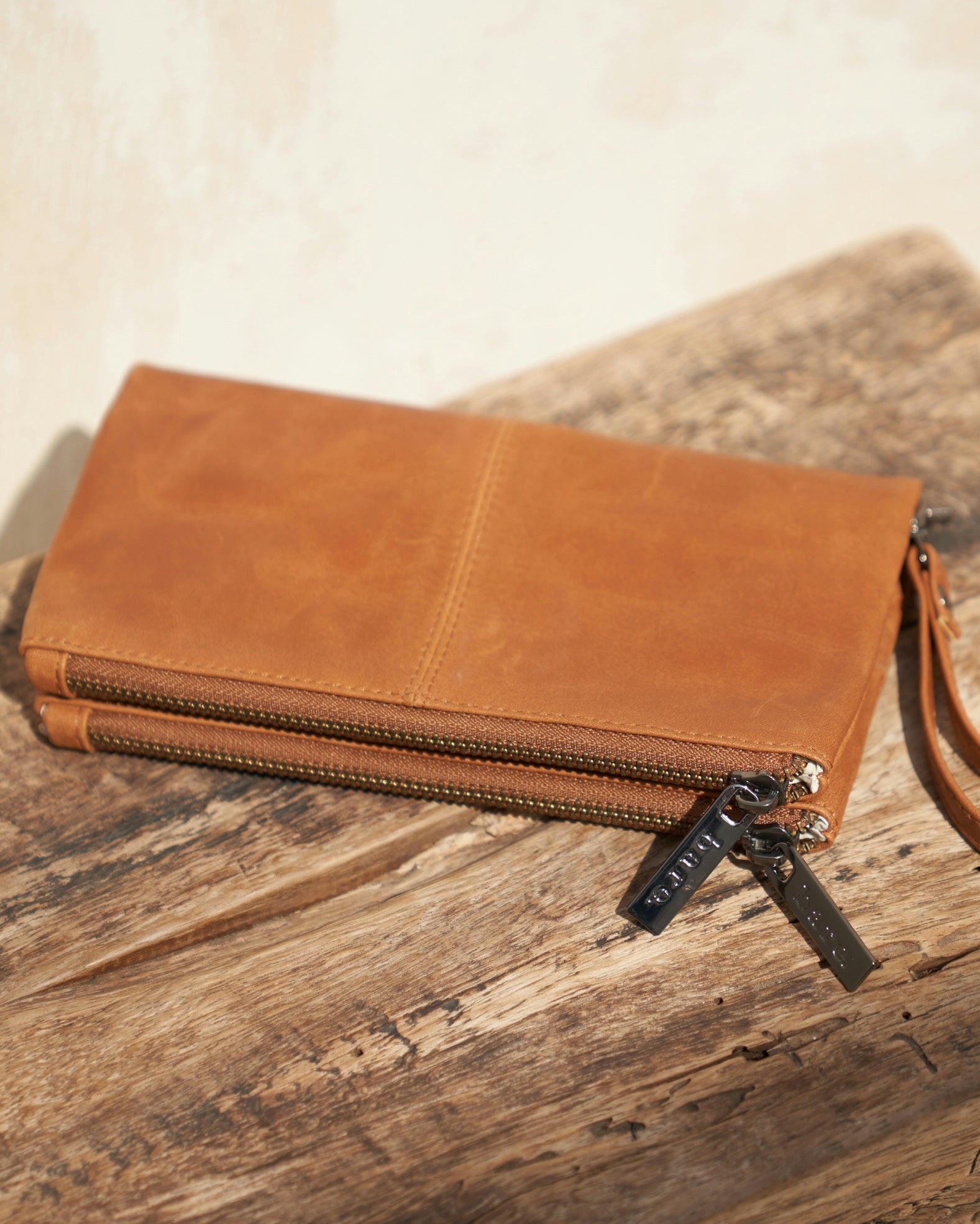 Saffi Leather Wallet – Classic Style Meets Everyday Ease