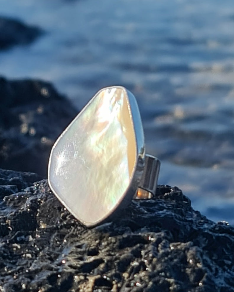 Sea Whisper – Mother of Pearl Adjustable Ring