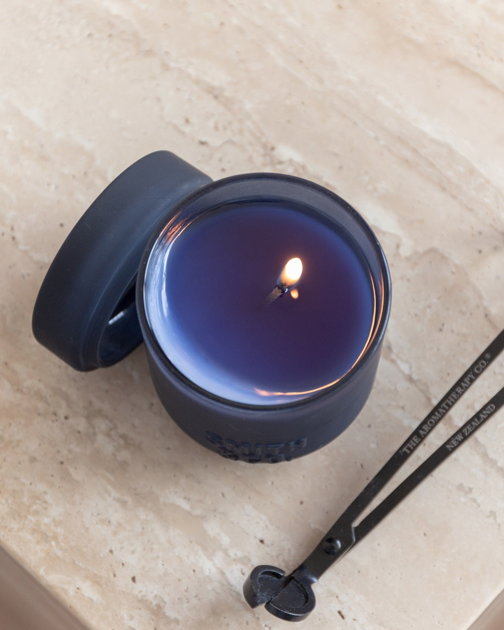 Smith & Co – Smoked Suede & Bergamot Soy Candle