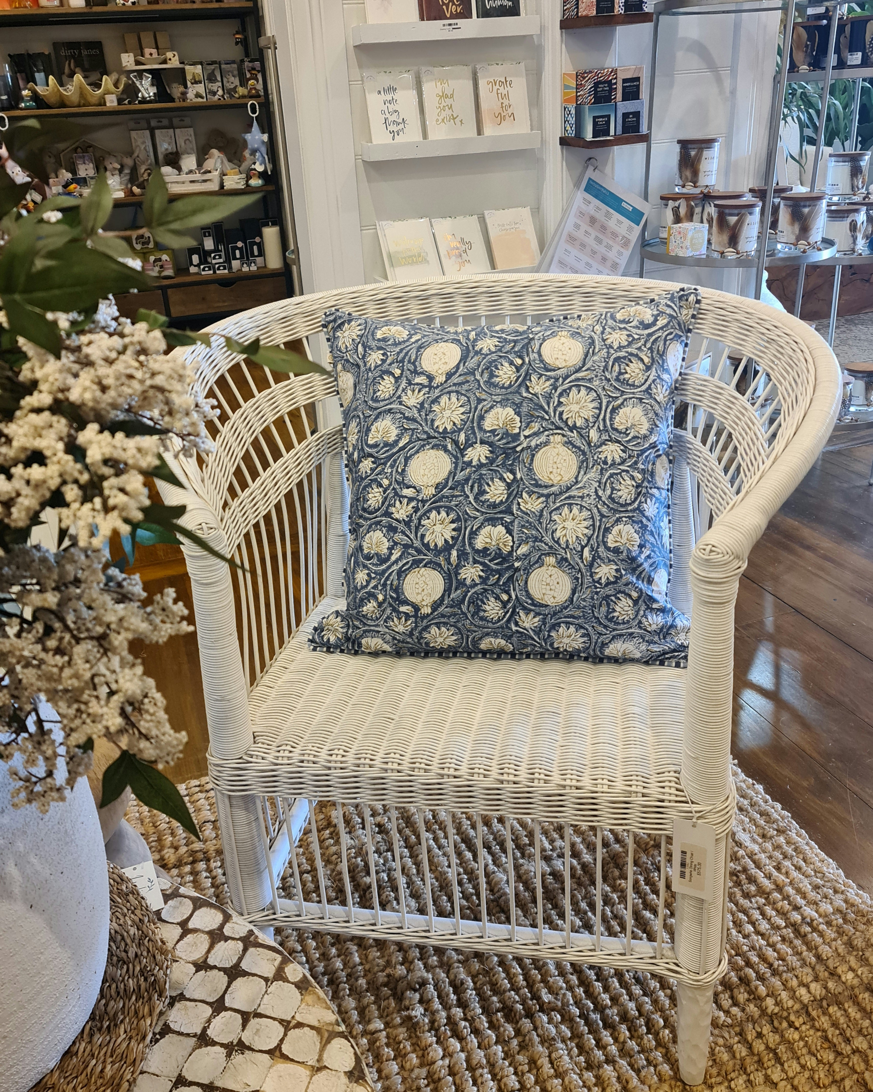 Songwhe Dining / Occasional Chair