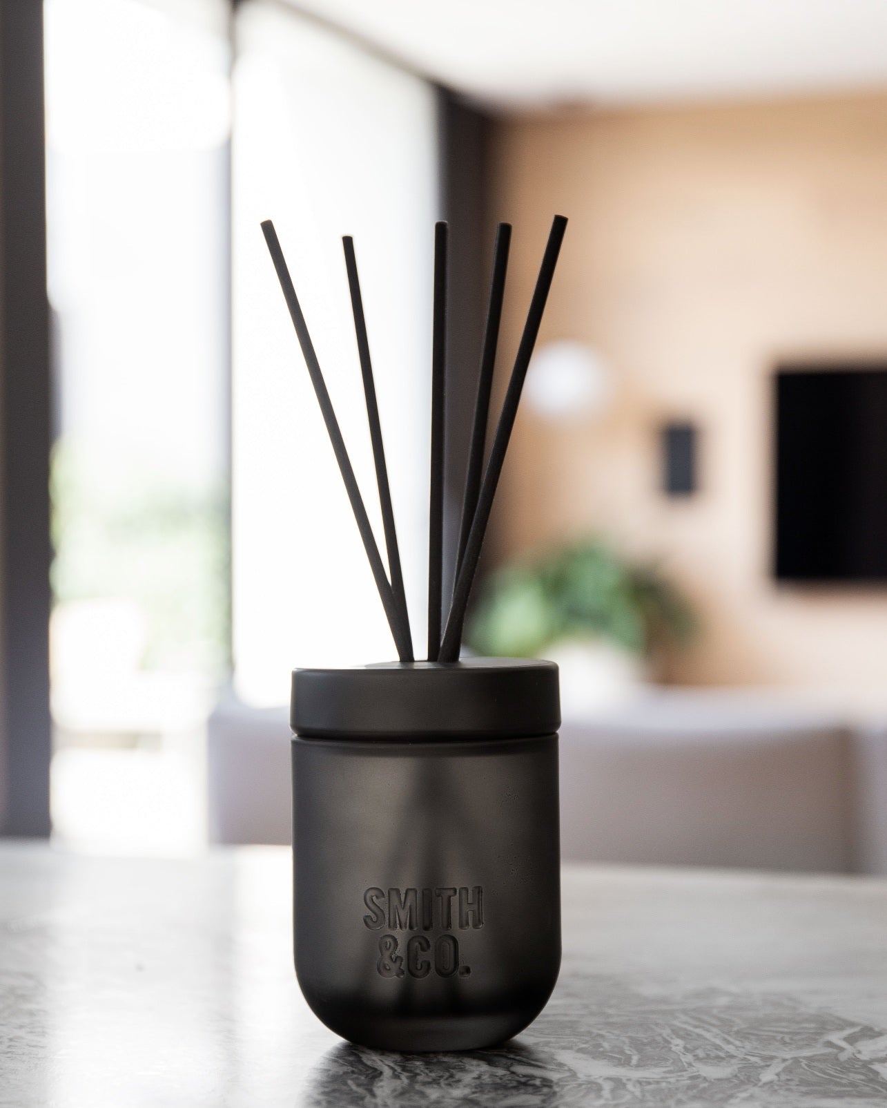 Smith & Co – Tabac & Cedarwood Diffuser