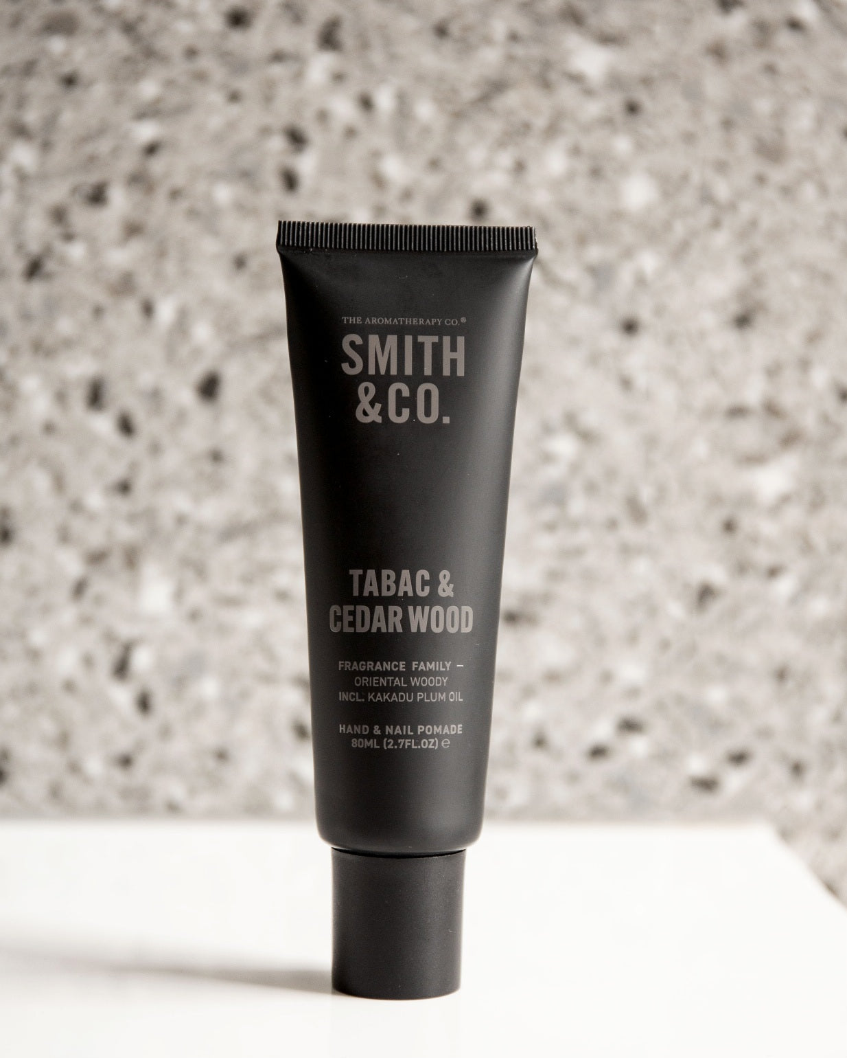 Smith & Co – Tabac & Cedarwood Hand & Nail Pomade