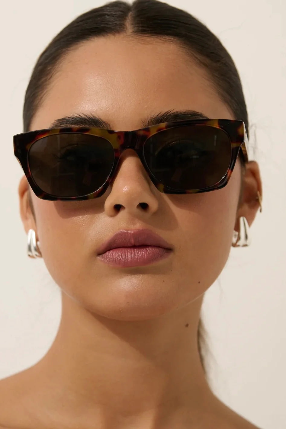 Tess Basic Square Sunglasses