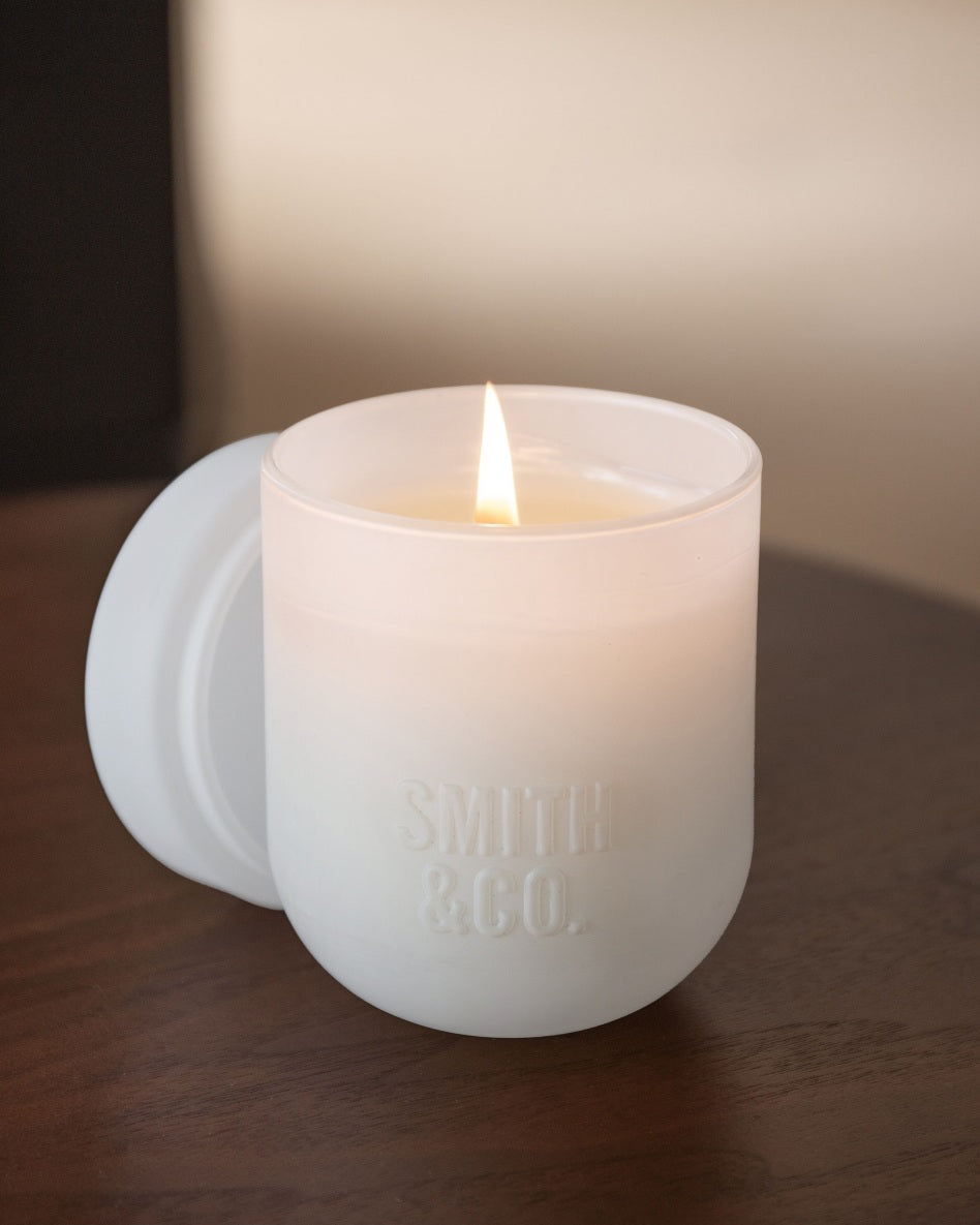 Smith & Co – Tonka & White Musk Soy Candle