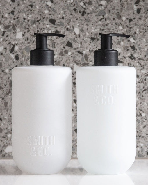Smith & Co – Tonka & White Musk Hand & Body Lotion